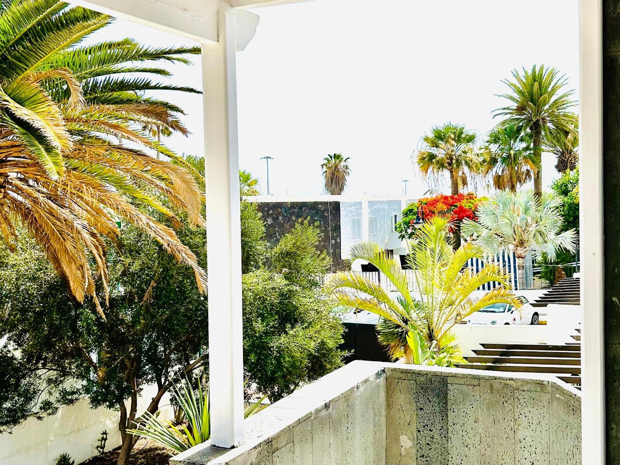 Long Beach Apartment Puerto Del Carmen ปูแอร์โตเดลคาร์เมน ภายนอก รูปภาพ